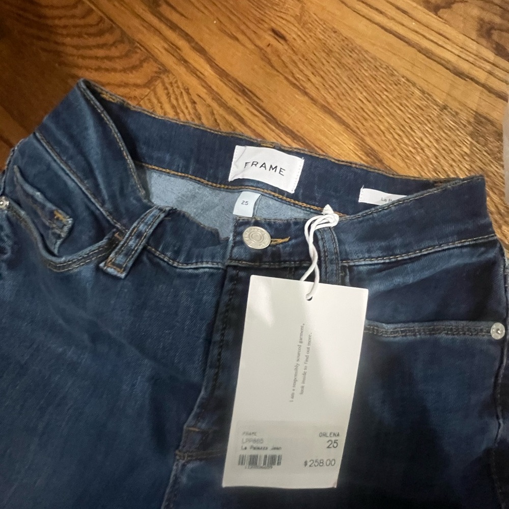 Frame Denim Women's Dark Blue Skinny Jeans with tags- never worn